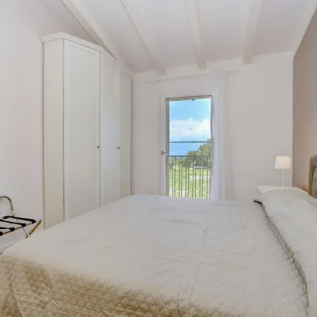 Maison Du Lac Appartement *